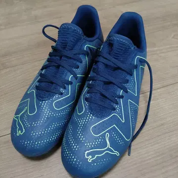 PUMA 축구화 네이비/라임
