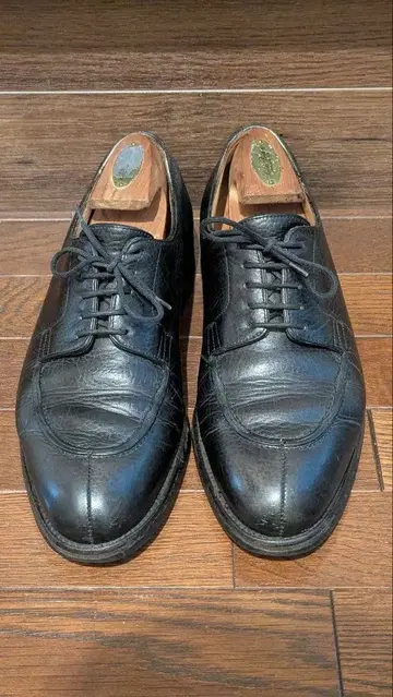 존 롭 샹보르(JOHN LOBB CHAMBORD)