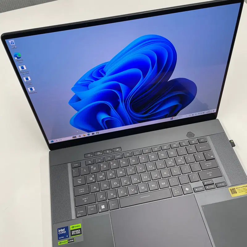ASUS ROG 제피러스 G16 RTX5080 2025 노트북