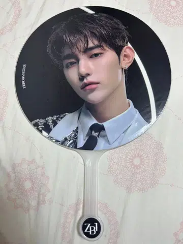 장하오 부채 TIMELESS WORLD