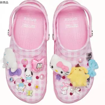 즉시 완판! Crocs 산리오 콜라보 통굽 샌들