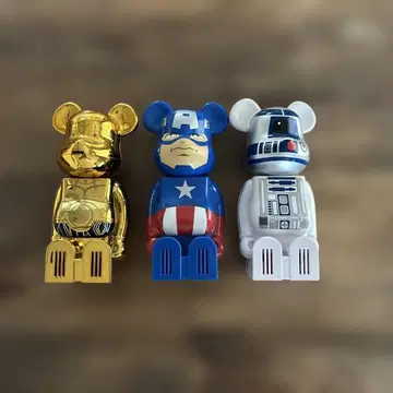 베어브릭 피규어 세트 골드 캡틴 아메리카 R2-D2