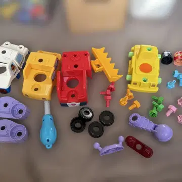 호빵맨 조립 DIY 나사 체인지! 일하는 자동차