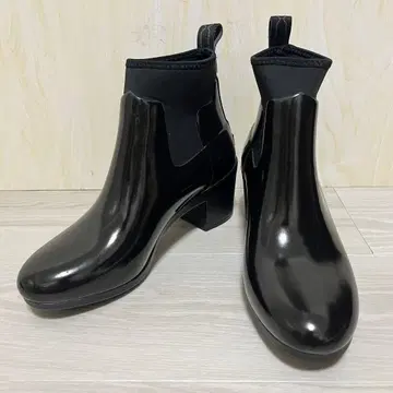 미사용급 HUNTER 25.5cm 리파인드 글로스 미드 레인부츠