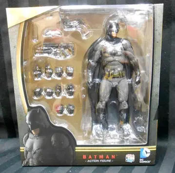 배트맨 v 슈퍼맨 메디콤 토이 MAFEX 배트맨 017