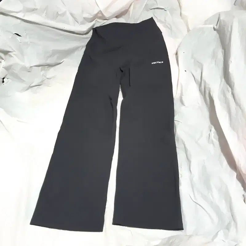 젝시믹스 부츠컷 레깅스