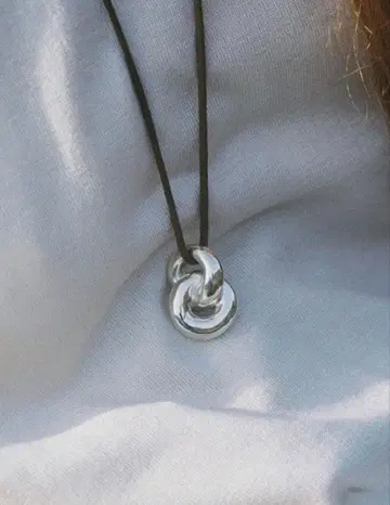 LIDNM Llife DOUBLE RING PENDANT 리드암 라이프