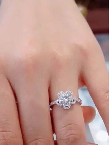 엘레강트한 꽃 모양 반지 10k 금