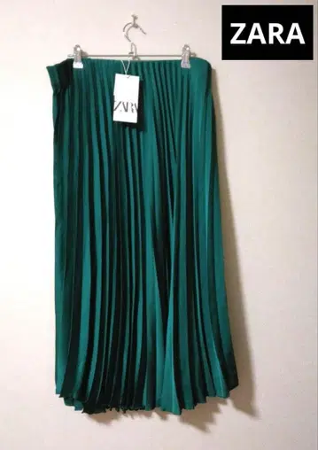 ZARA 그린 플리츠 스커트