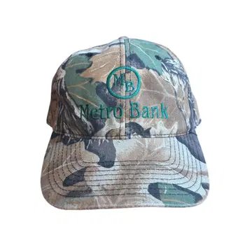 'Metro Bank'snap back cap