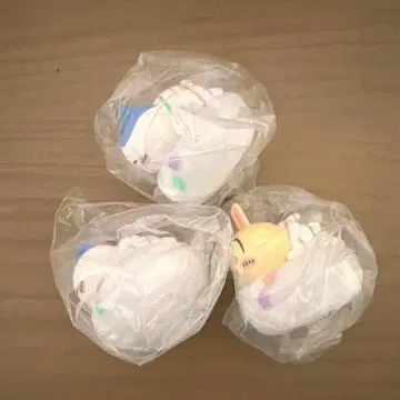 치이카와 구름 위에서 자는 라이트 하치와레 토끼