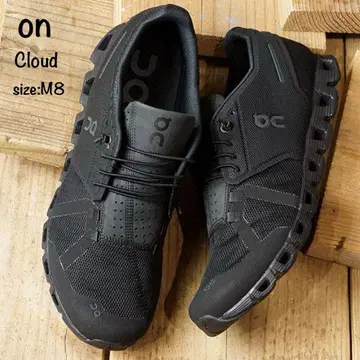 on Cloud 온 클라우드 러닝화 M8 블랙 러닝화