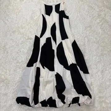 ZARA 슬리브리스 원피스 벌룬 화이트 블랙 L