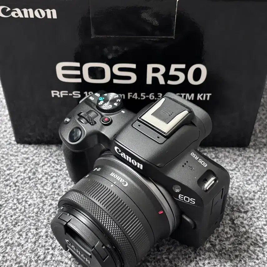 캐논 EOS R50 카메라 18-45mm 렌즈킷