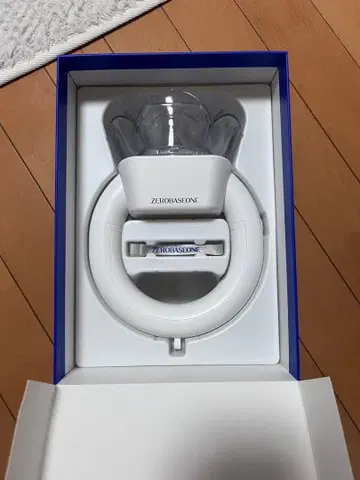 제로베이스원 응원봉