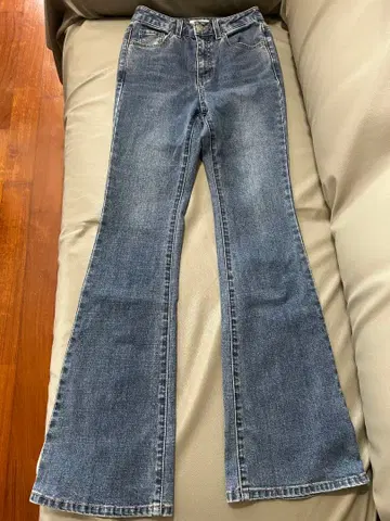 GUESS JEANS 부츠컷 데님 58cm