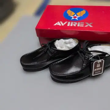 AVIREX 블랙 처카 부츠 왈라비