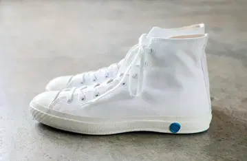 GOOD WEAVER MOONSTAR SHOES LIKE POTTERY