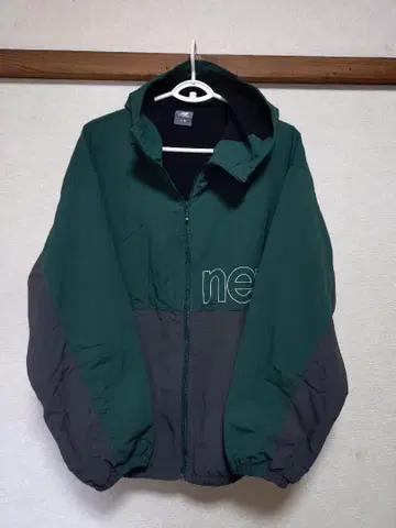 뉴발란스 속기모 윈드 브레이커 M 사이즈