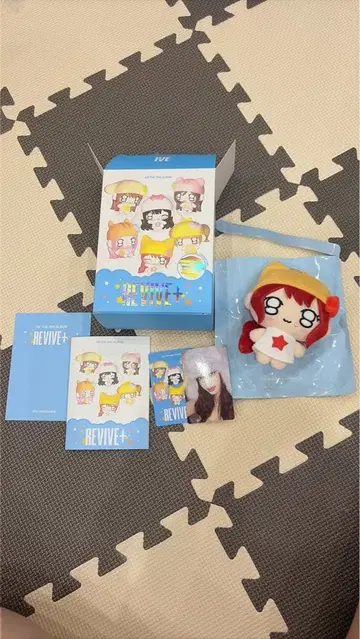 IVE REVIVE+ petit ver. 리즈 봉제 인형