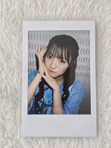 CUTIESTREET 우메다 미유 촬영 폴라로이드
