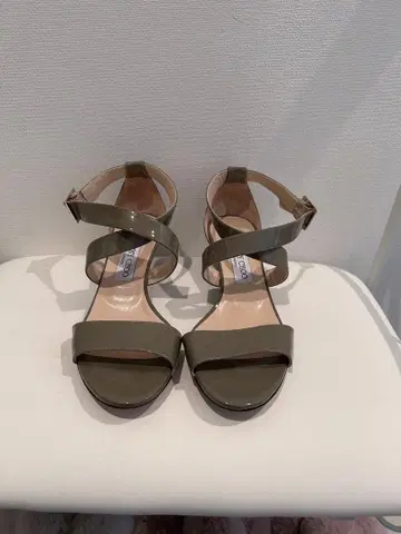 Jimmy Choo 지미추 스트랩 샌들