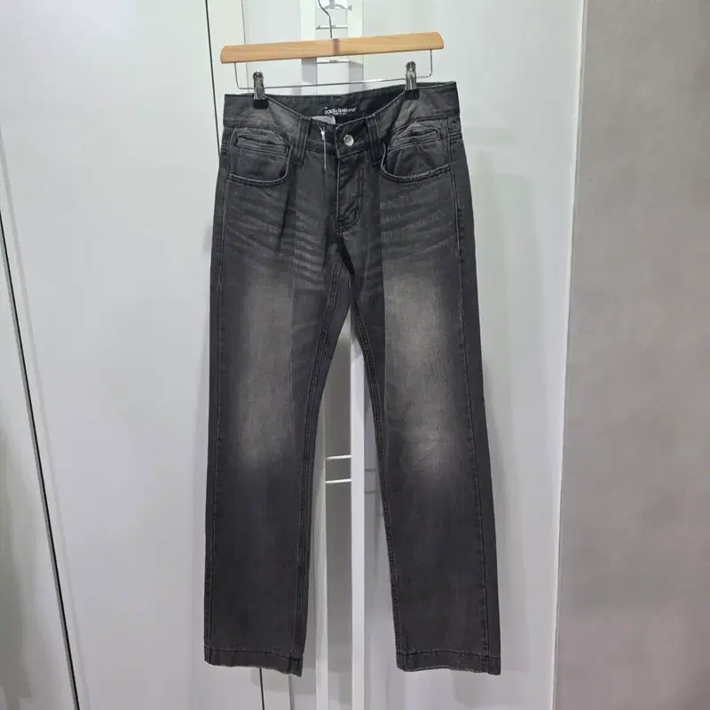 돌체앤가바나 블랙 워싱 데님 팬츠