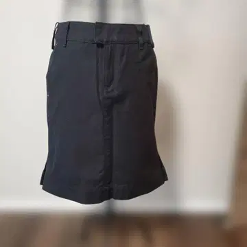 비비안 레드라벨 백 플리츠 코튼 스커트 1회 사용 새상품급
