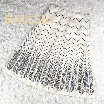 BALLSEY 보르지 투모로우랜드 플리츠 스커트 36