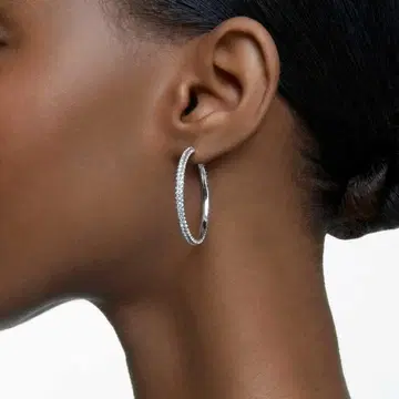 새상품 스와로브스키 귀걸이 후프 귀걸이 SWAROVSKI STONE