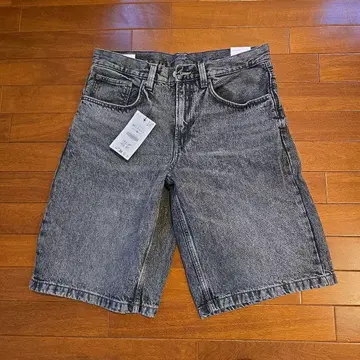 ZARA 데님 배기 숏팬츠