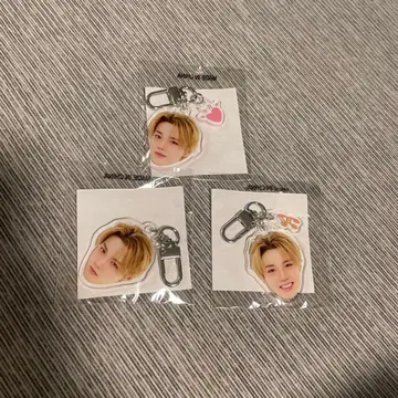 TREASURE 도영 얼굴 아크릴 키링