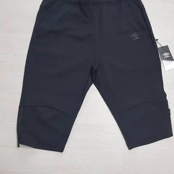 New Product) [M] mertra x umbro Technical Pants | Bunjang Global