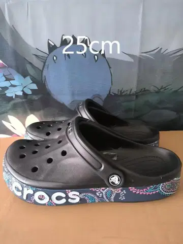 crocs 페이즐리 무늬 클로그 샌들 25cm