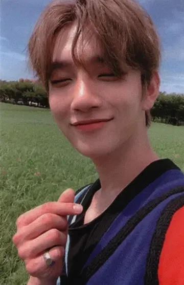 세븐틴 호프 조슈아 안 오드 화이트