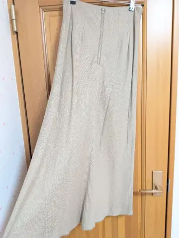 [ BEIGE ] 린넨 블렌드 바이어스 맥시 스커트