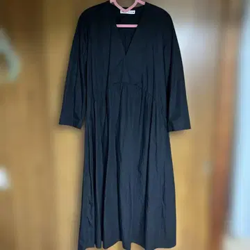 ZARA 블랙 긴팔 롱 원피스