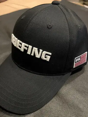 BRIEFING 블랙 캡 어저스터블