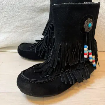 EMU 프린지 부츠 블랙 무스탕 보아 24cm 방한 네이티브