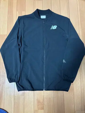 new balance TROJEN 윈드브레이커 블랙 150