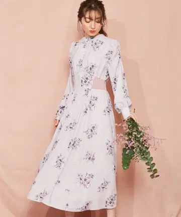 노엘라 꽃무늬 원피스