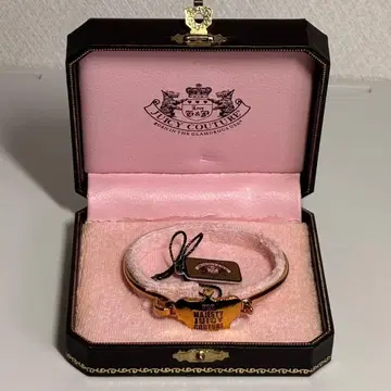 Juicy Couture 쥬시 꾸뛰르 크라운 모티브 뱅글