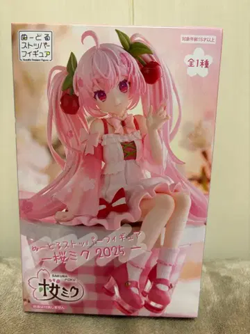SAKURA MIKU 2025 피규어 사쿠라 미쿠