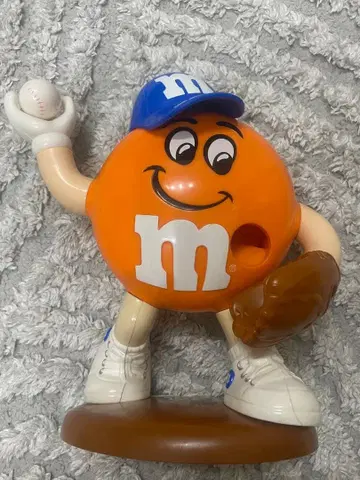 M&M's 오렌지 캐릭터 야구 피규어
