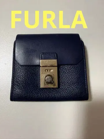 [ FURLA ] 훌라 컴팩트 접이식 지갑 턴락 네이비