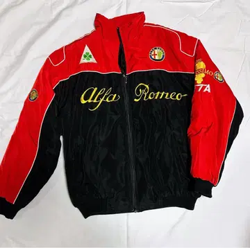 Alfa Romeo 점퍼 빨간색/블랙