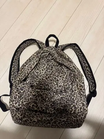 레오파드 무늬 럭색 백팩 y2k