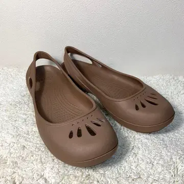 crocs 플랫슈즈 발레 슈즈 브라운 슬링백 24cm