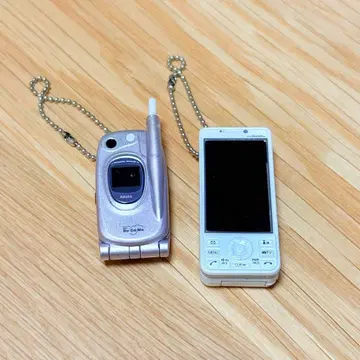폴더폰 컬렉션