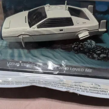 007 LOTUS ESPRIT (1/43 스케일) 미니카 (잠수정)